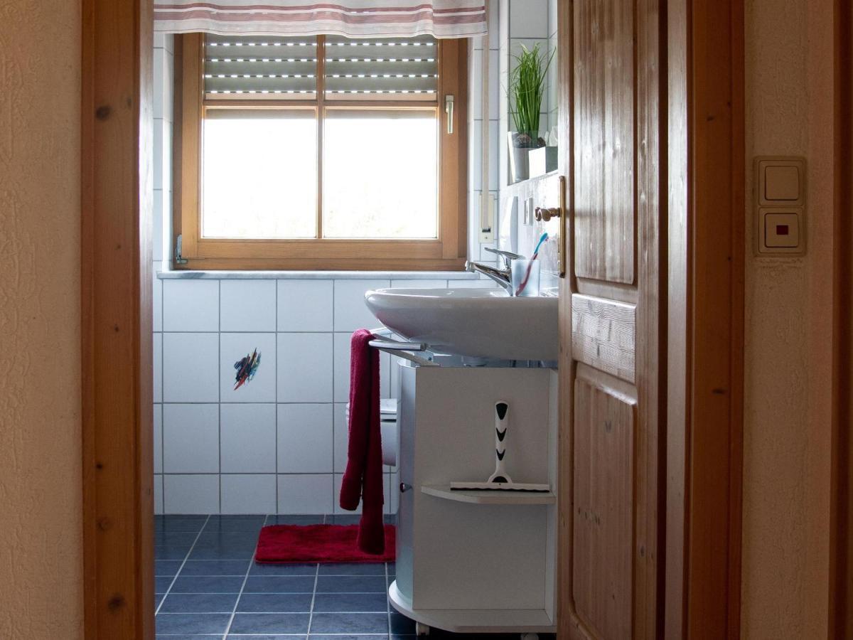 Gaestezimmer Am Hof Zwiefalten エクステリア 写真