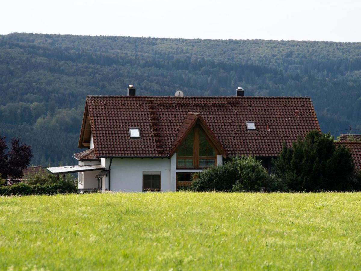 Gaestezimmer Am Hof Zwiefalten エクステリア 写真